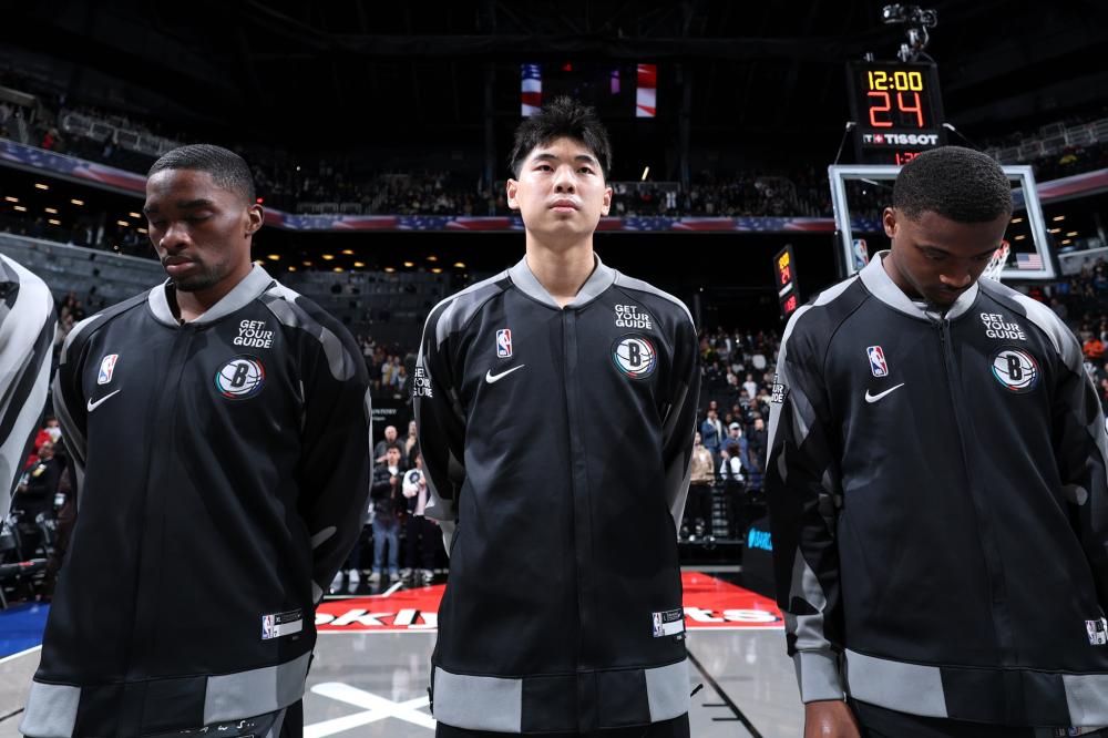 场的精准引 场的精准引