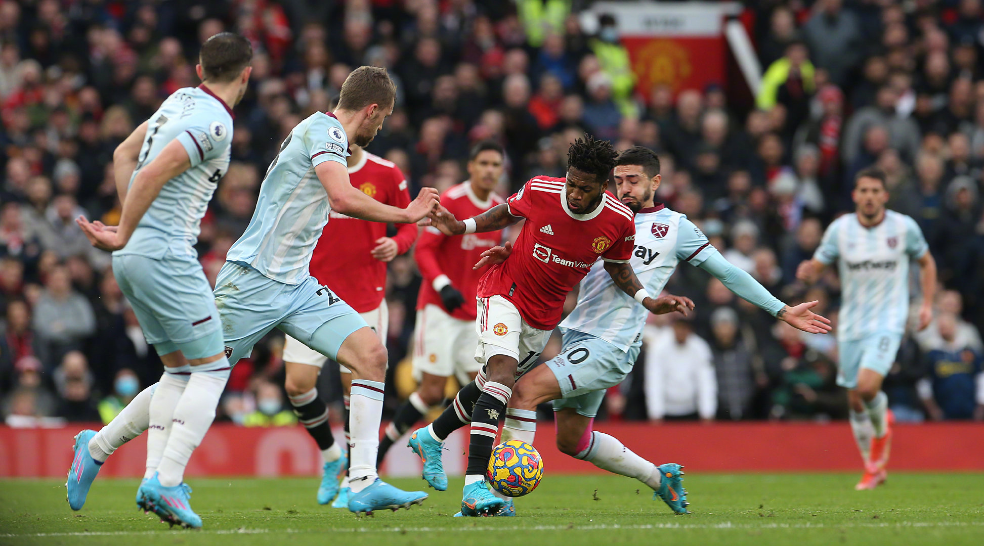 莱切利用主 莱切利用主