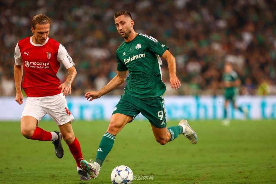 备受赞誉 备受赞誉